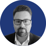 customer headshot - chris woods - ocs - blue background - round