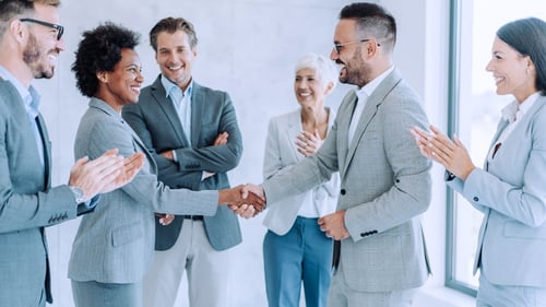 building-partnerships-through-business-reviews-image